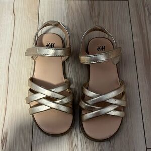 EUC Toddler Girls H&M Sandals Size 11  (28)